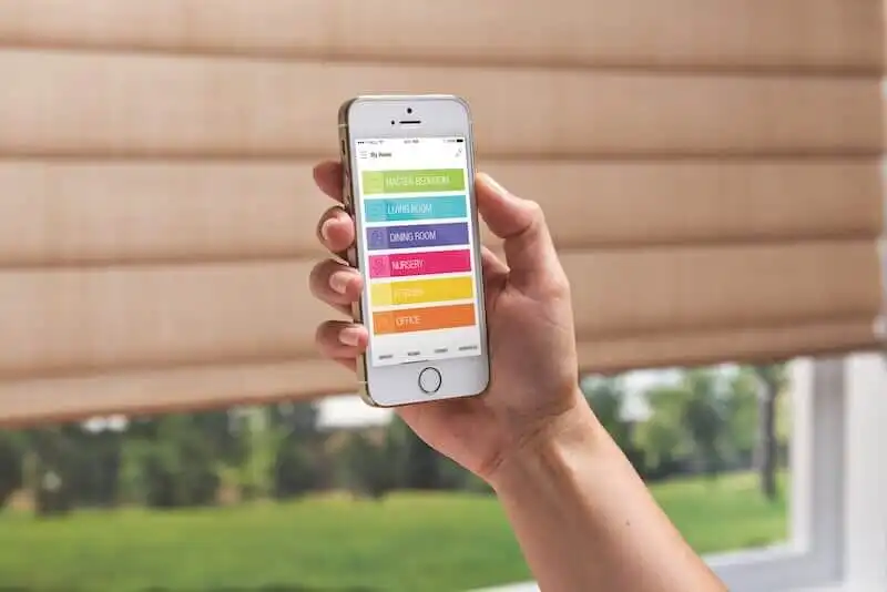 Why Smart Home Lovers Are Obsessed with Hunter Douglas PowerView® Automation